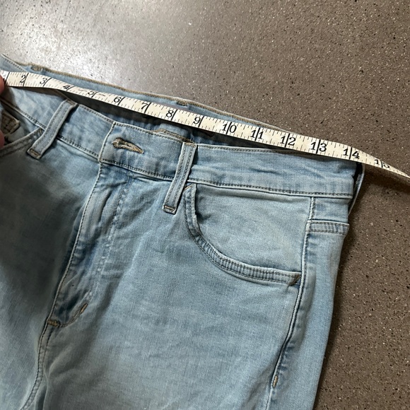 Joe’s Straight Leg Jeans - Picture 3 of 6